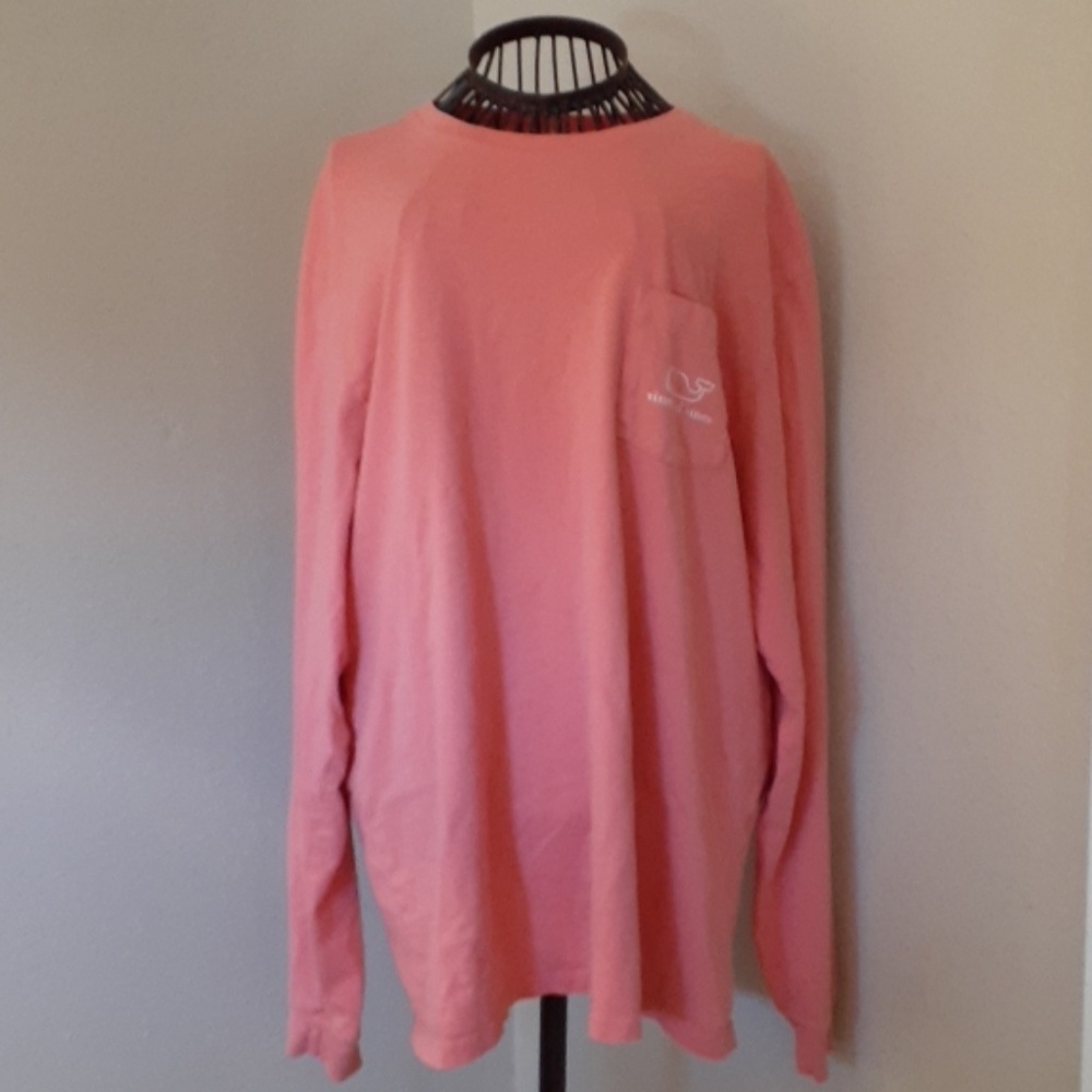 Men's long sleeved shirt